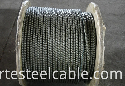 Ungalvanized Steel Wire Rope Of 6x19 Fc With Fibre Core1